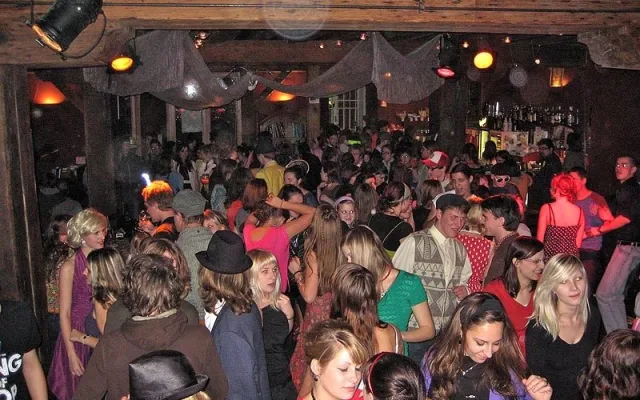 Retroparty