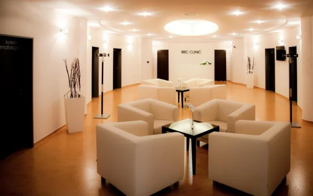 RRC Clinic - recepce.