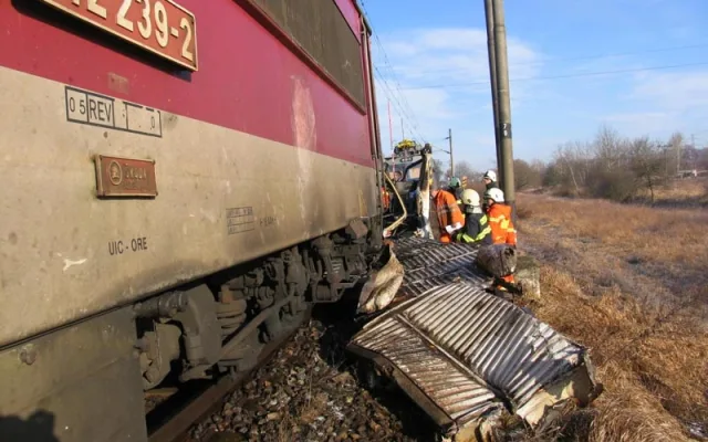 Tragický střet dodávky a vlaku u Protivína
