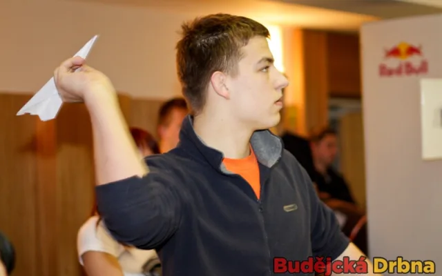 Vítězný hod Pavla Skuhrovce o nejdelší let trval 5,06 sekundy
