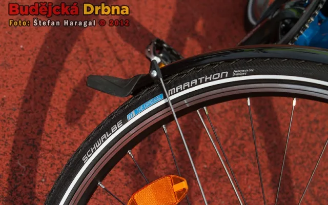 Kvalitní obutí je nutností, pláště Schwalbe Maraton patří ke špičce