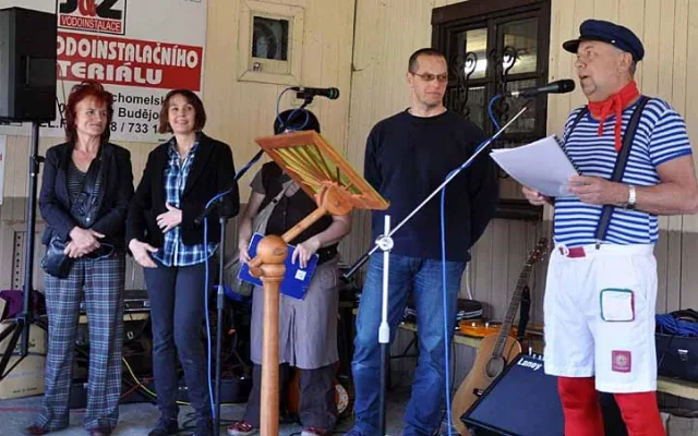 Vyprovoďme Jižní spojku po vodě k vodě
