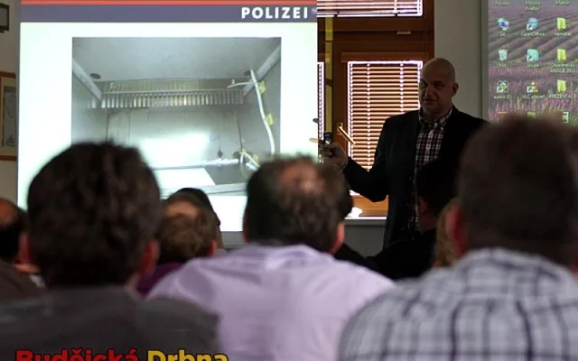 Workshop Autokriminalita nezná hranic ve Velkém Meziříčí