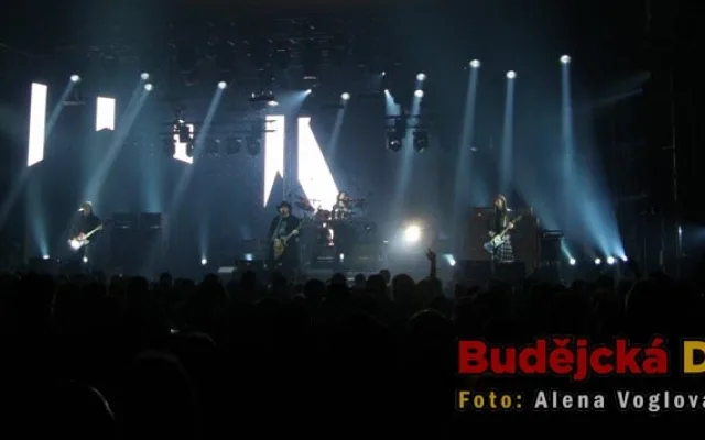 Koncert kapely Wanastowi Vjecy v Budějcích