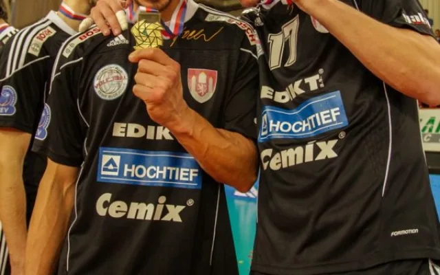 Rojas a Smrčka s medailemi