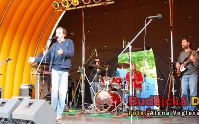 Kapela Smutný Karel