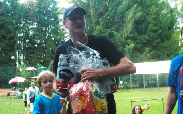 Kapitán vítězného družstva Boban Tomšíček