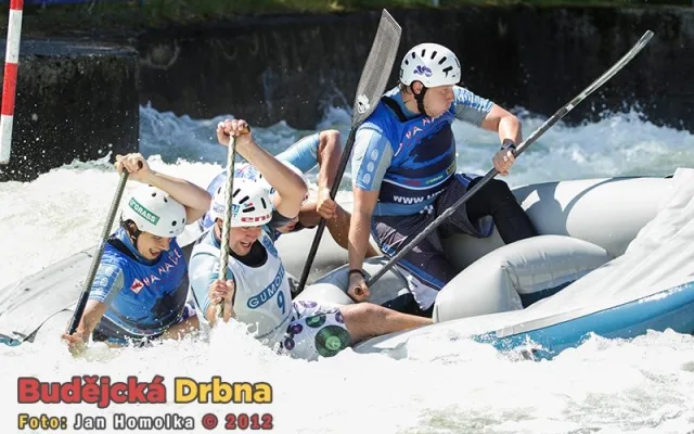 Třetí Hanace posádka, a to Hanace rafters Zničehonix