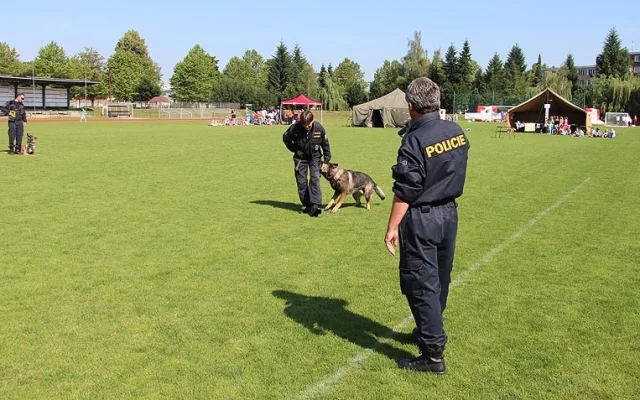 Den policie dětem