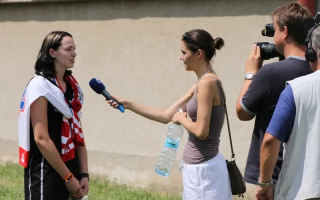 Sraz hokejových fanoušků v Českých Budějovicích