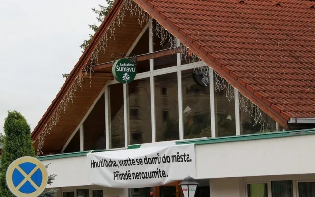 Protest a Antiprotest v Hluboké nad Vltavou