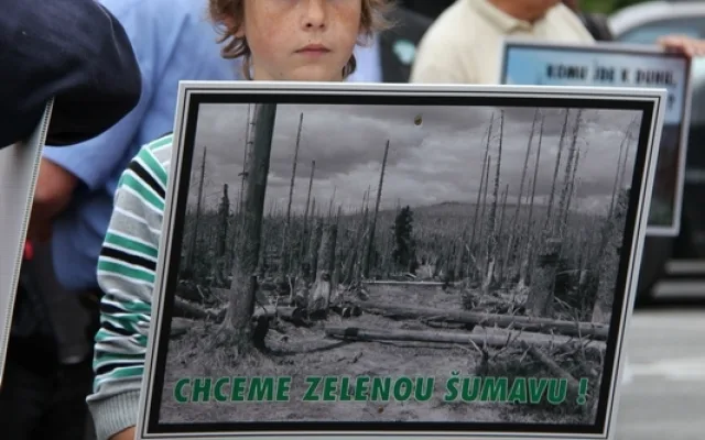 Protest a Antiprotest v Hluboké nad Vltavou