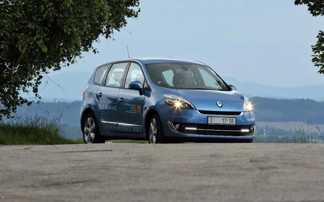 Renault Grand Scénic Collection 2012