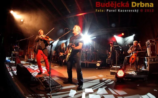 Koncert Čechomoru na Holkově