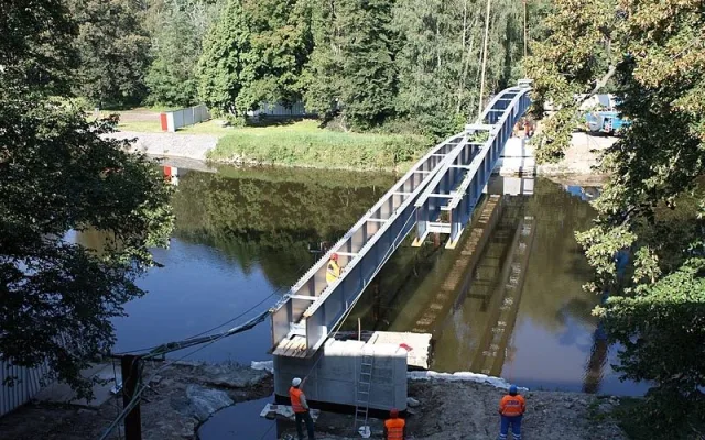 Lávka přes Vltavu