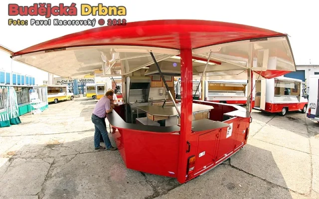 Stánek na kolečkách
