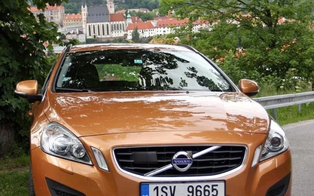 Volvo V60 T5 Momentum
