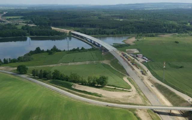 Práce na D3 mezi Táborem a Veselím nad Lužnicí (3)
