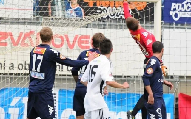 SK Dynamo České Budějovice - 1. FC Slovácko 2:1 (2:0)