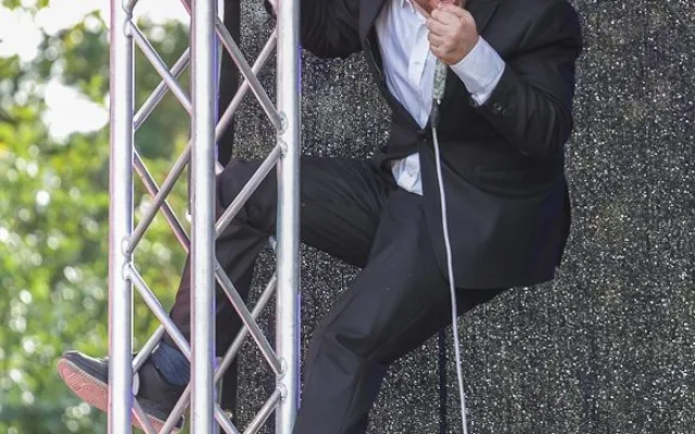 Frontman kapely Cocotte Minute Martin Poddaný
