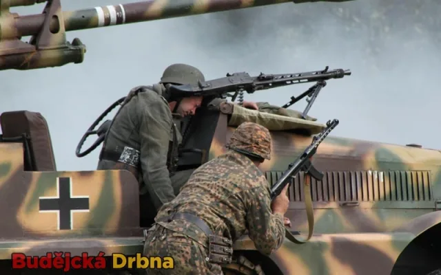 Ukázka boje německých jednotek Wehrmachtu se sovětskou armádou v Horní Stropnici