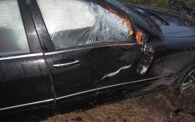Havárie Mercedesu Benz u Ševětína