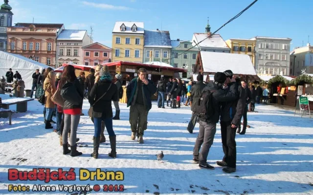 Nic netušící lidé nevěděli, co se děje