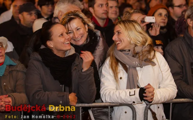 Diváci se při koncertu Petra Koláře skvěle bavili