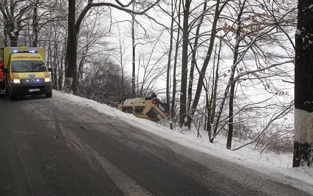 Havarovaná Škoda Favorit u Hrdějovic