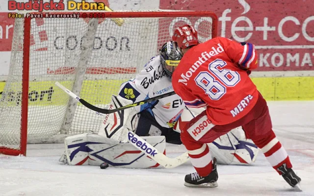 Tomáš Mertl si při trestném sřílení na Málkovi vylámal zuby