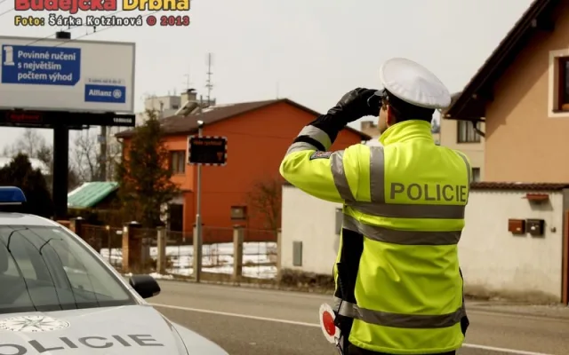 Policejní akce Řídím, piju nealko na Borku