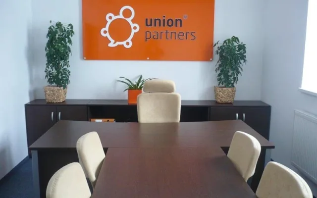 Union partners