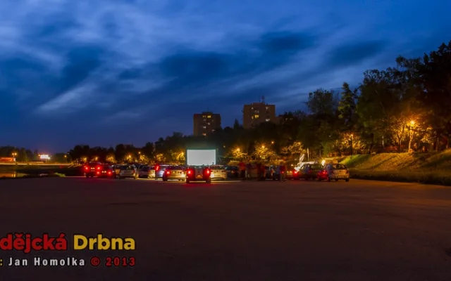 Autokino při Budějovickém Majálesu 2013