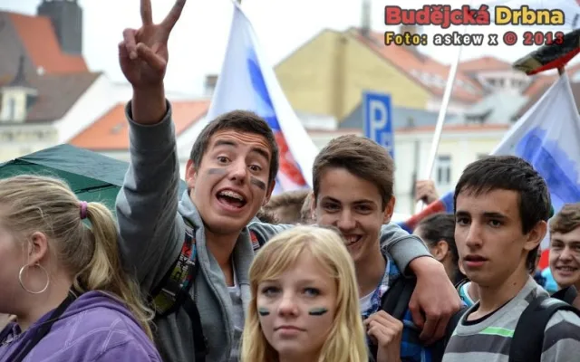 Majálesový průvod 2013