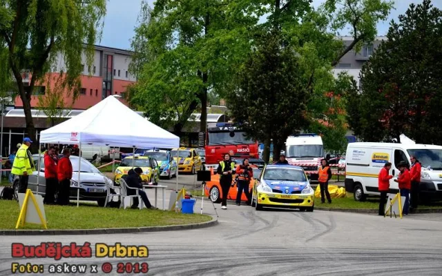 V Budějcích byla zahájena Rallye Český Krumlov