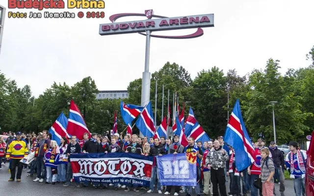 Pochod za záchranu budějovického hokeje