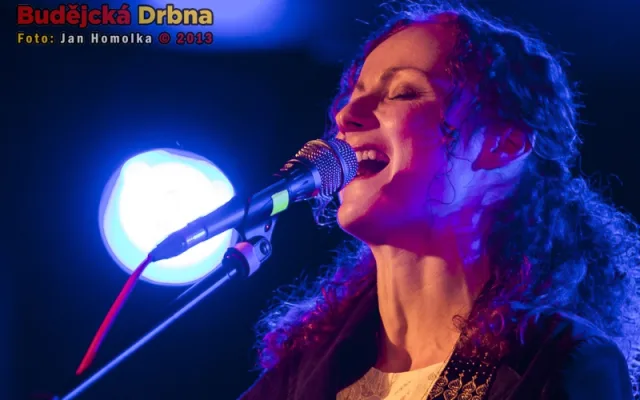 Koncert kapely November 2nd v Café Klubu Slavie
