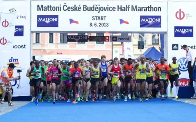Start před budějckou radnicí