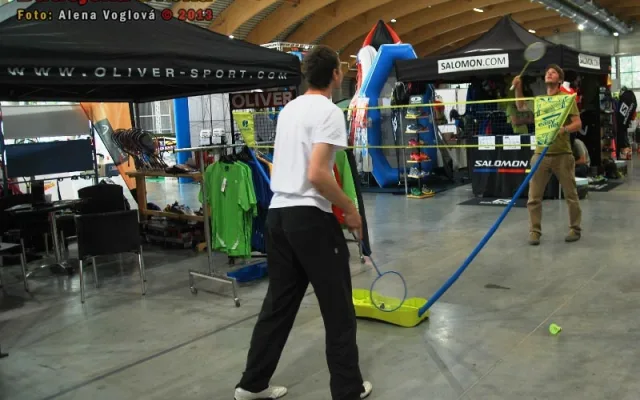 Badminton s třemi míčky, proč ne