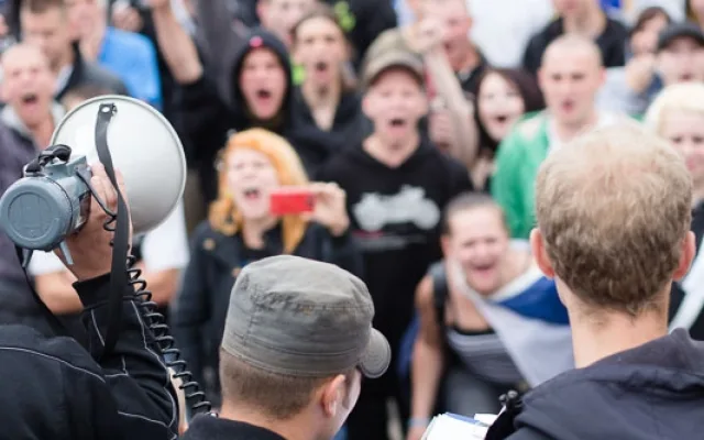 Protest kvůli problémům v soužití s Romy