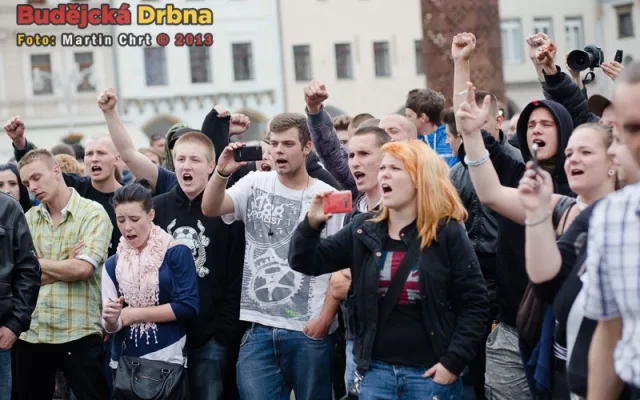 Protest kvůli problémům v soužití s Romy