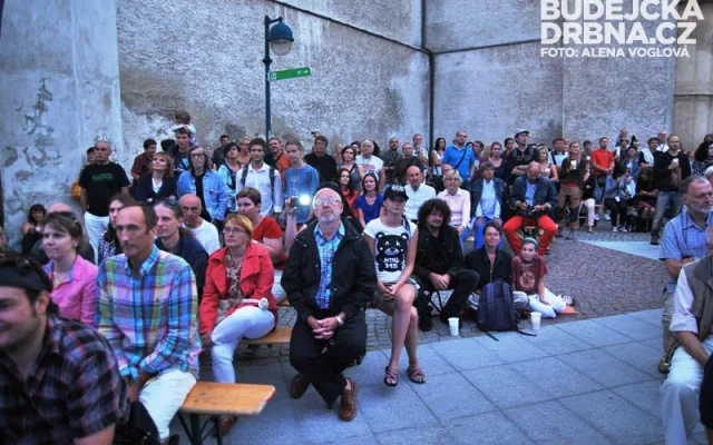 Piaristické náměstí hostilo Jihočeský jazzový festival