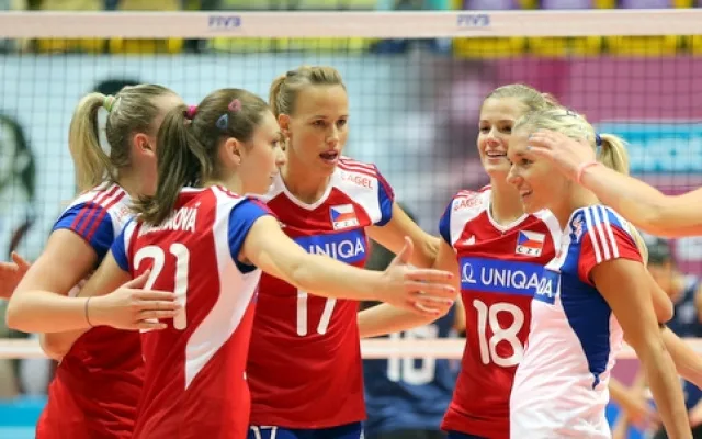 České volejbalistky nastoupily k utkání o postup do čtvrtfinále proti Francii, pro český tým to byl nejpřijatelnější soupeř z týmů, které zůstaly ve hře.