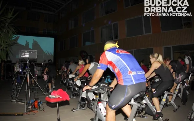 Tříhodinový Indoor Cycling Maraton