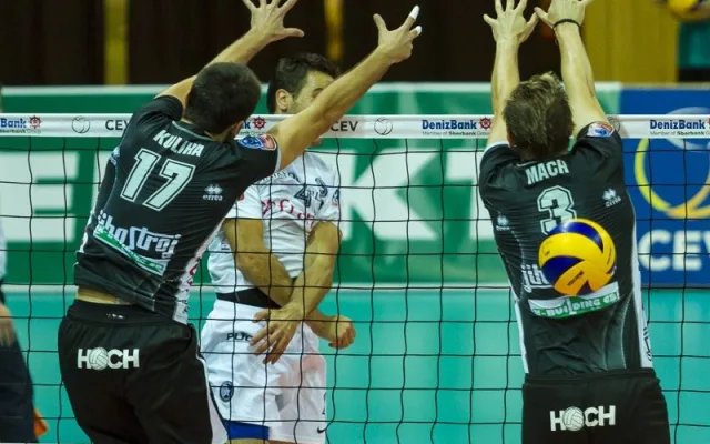 VK Jihostroj České Budějovice - Paris Volley 1:3