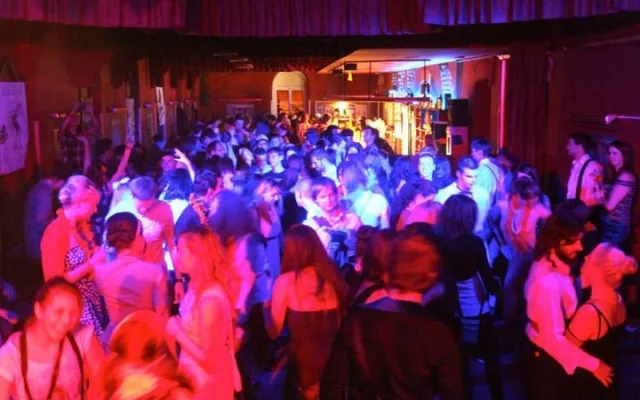 Retroparty