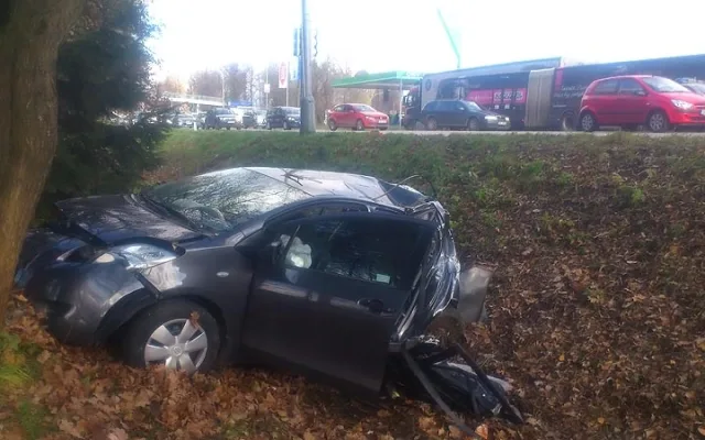 Toyota Yaris po havárii Na Dlouhé louce