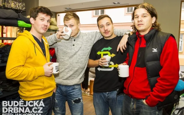 Movember snídaně v TempleStore