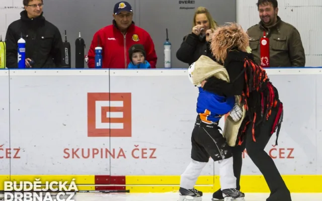 Mikulášská nadílka v Hokejovém Centru Pouzar