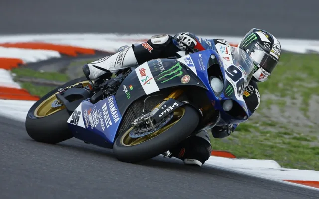 Matěj Smrž při závodě MS Superbiků na německém okruhu Nürburgring